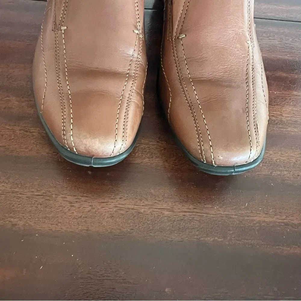 Ecco Brown Leather Loafers. Size 36 (5/5.5). Great Used Condition!